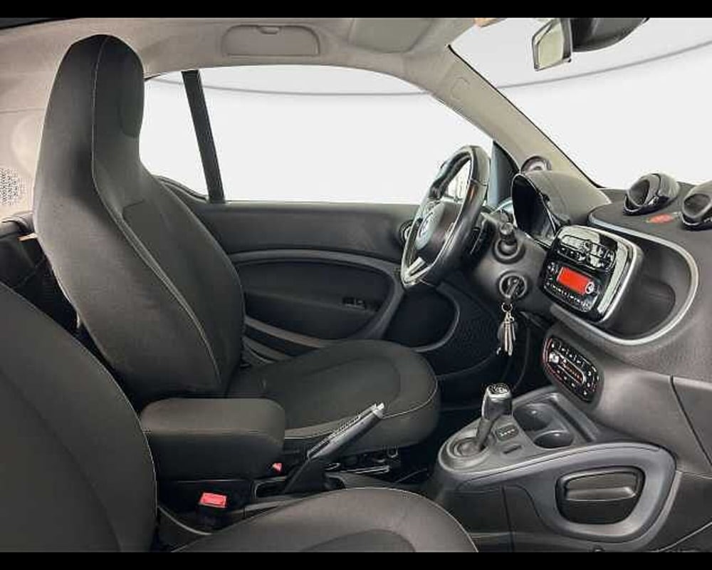 smart Fortwo usata a Roma (8)