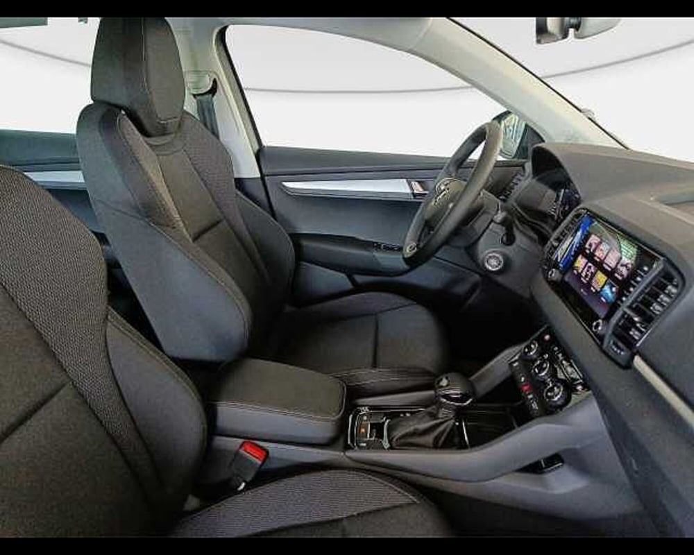 Skoda Karoq nuova a Roma (8)