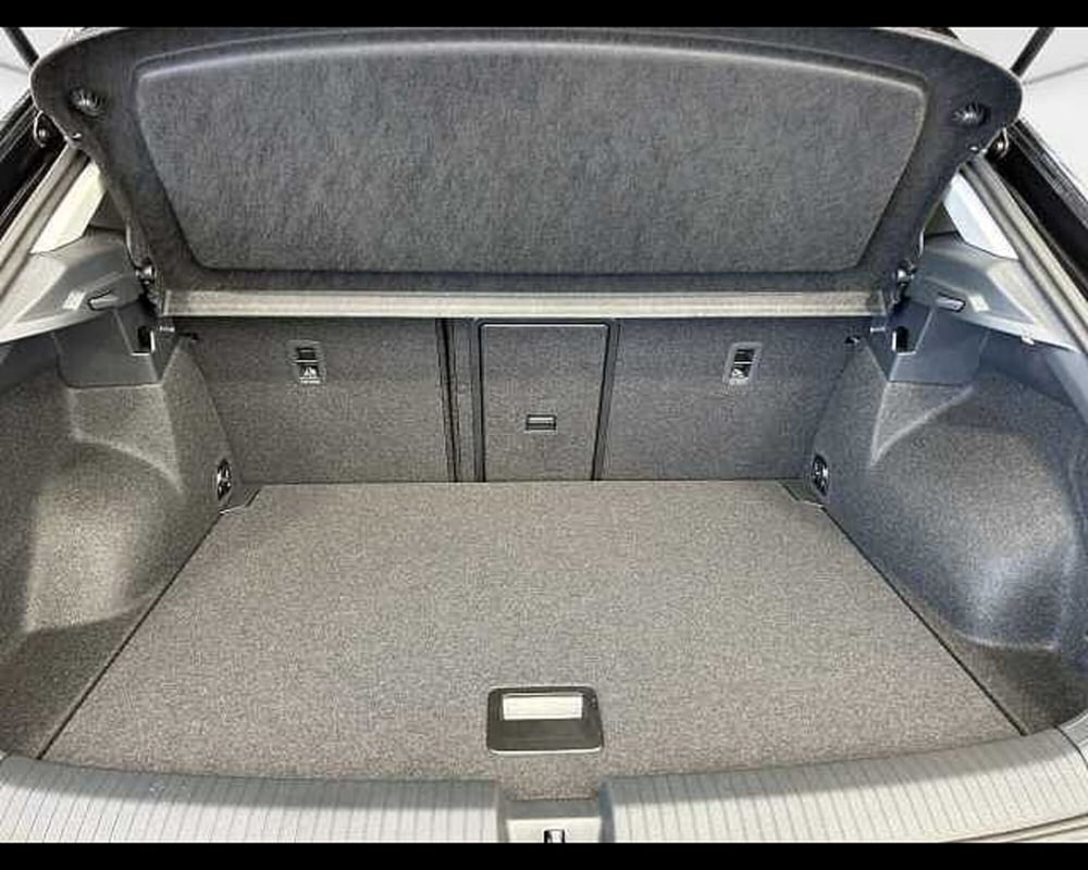 Volkswagen T-Roc nuova a Roma (10)