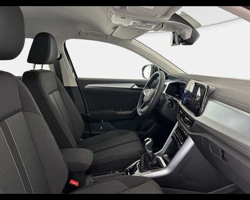 Volkswagen T-Roc nuova a Roma (8)