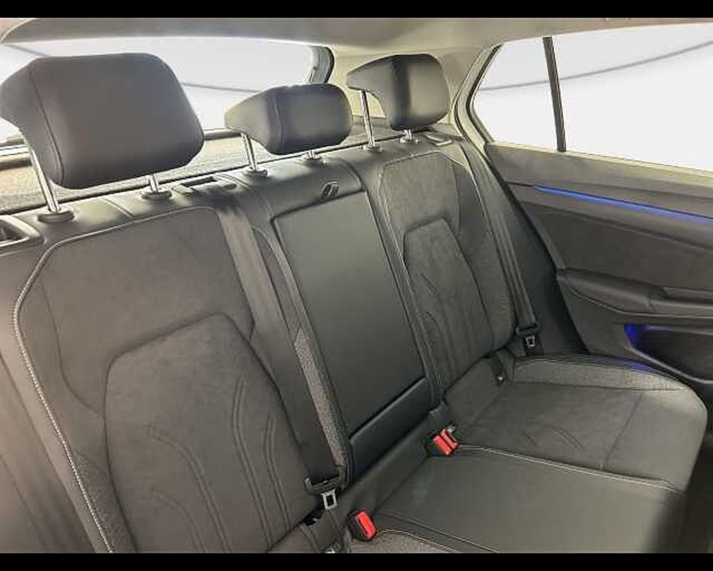 Volkswagen Golf nuova a Roma (9)