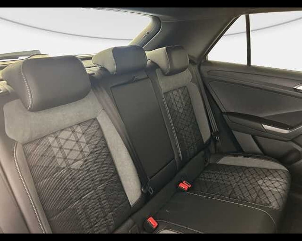 Volkswagen T-Roc nuova a Roma (9)