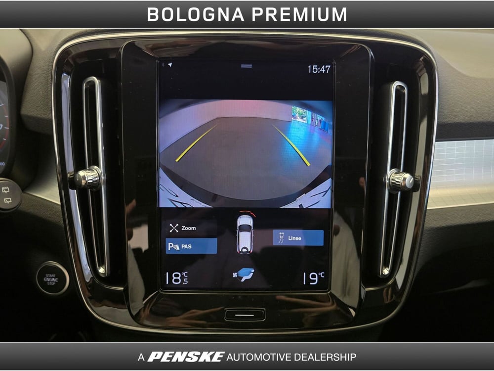Volvo XC40 usata a Bologna (12)