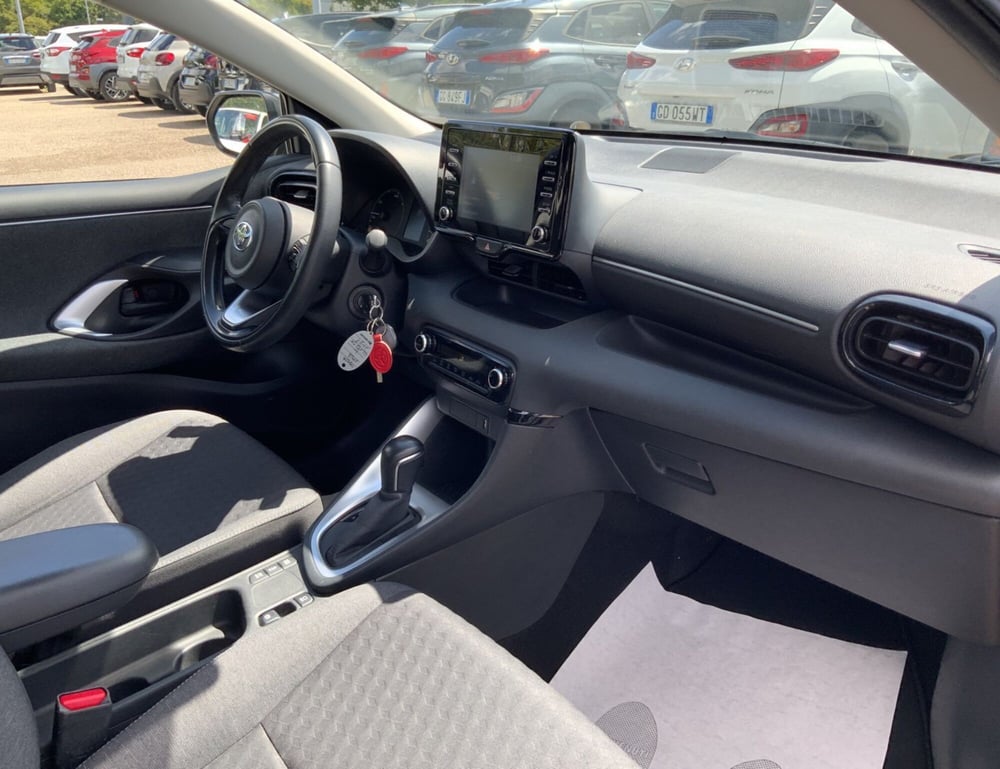 Toyota Yaris usata a Perugia (12)