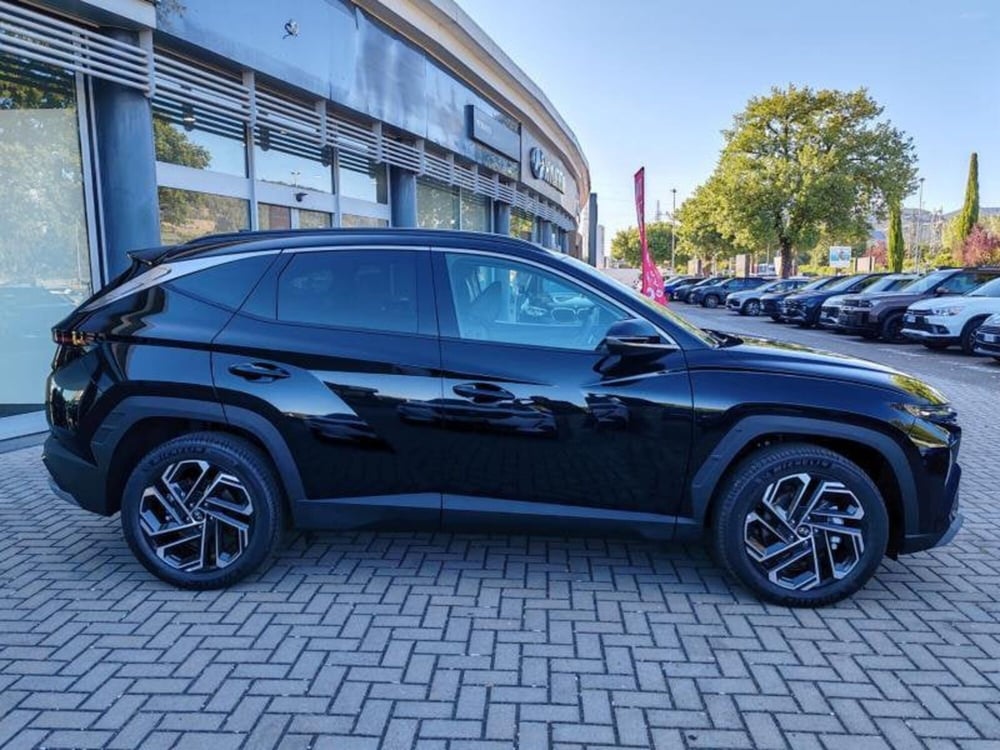 Hyundai Tucson nuova a Perugia (3)