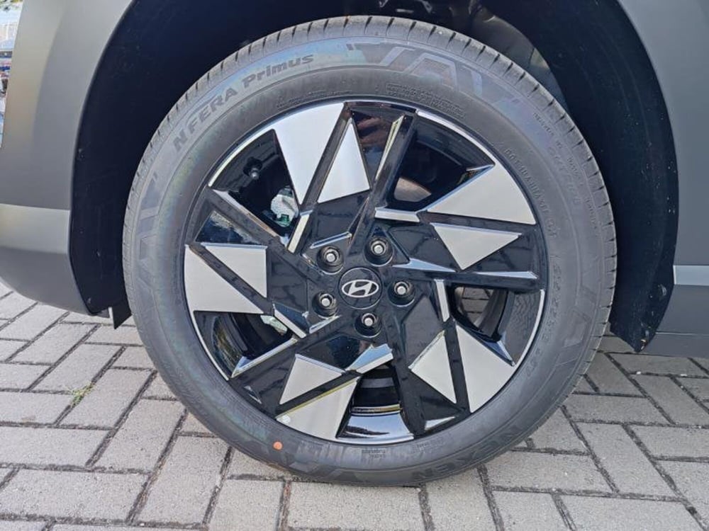 Hyundai Kona nuova a Perugia (9)