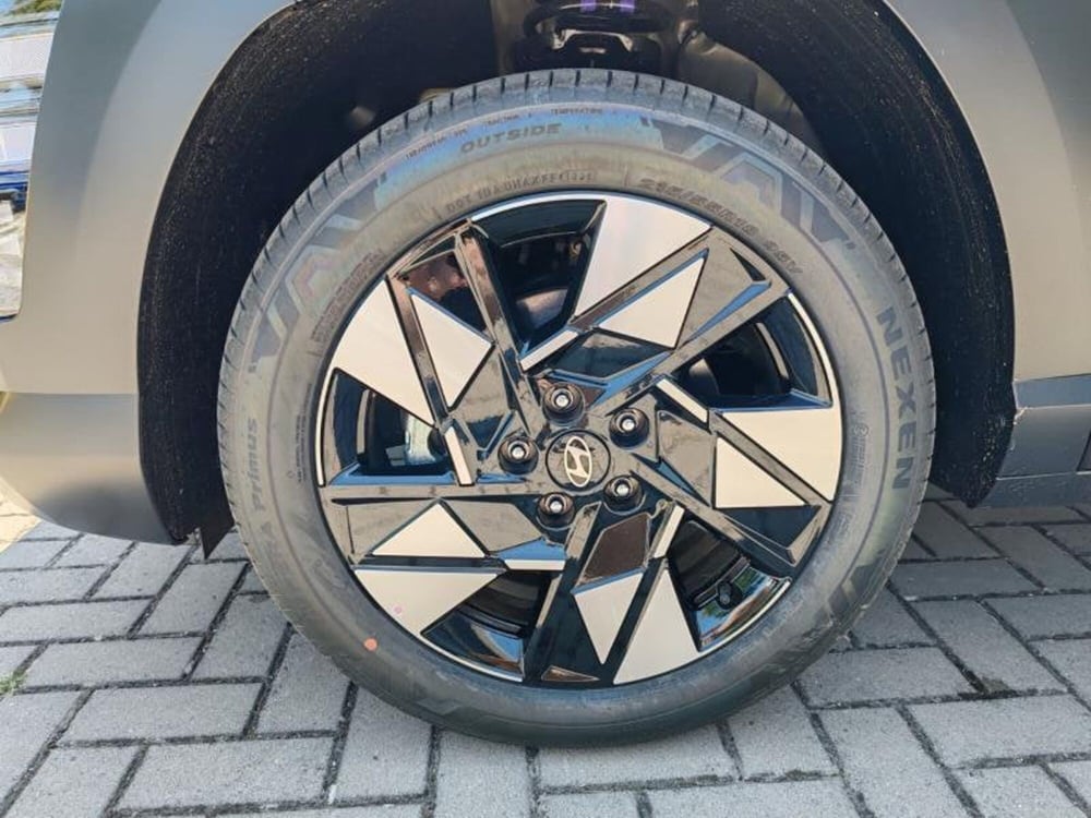 Hyundai Kona nuova a Perugia (10)