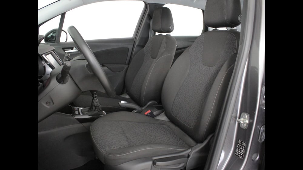 Opel Crossland usata a Palermo (11)