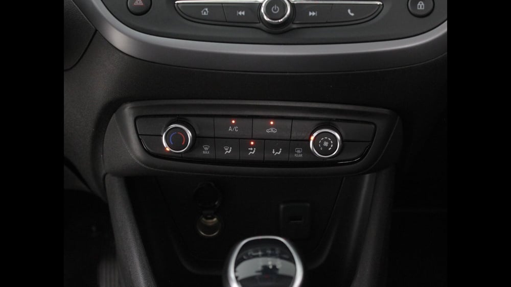 Opel Crossland usata a Palermo (17)