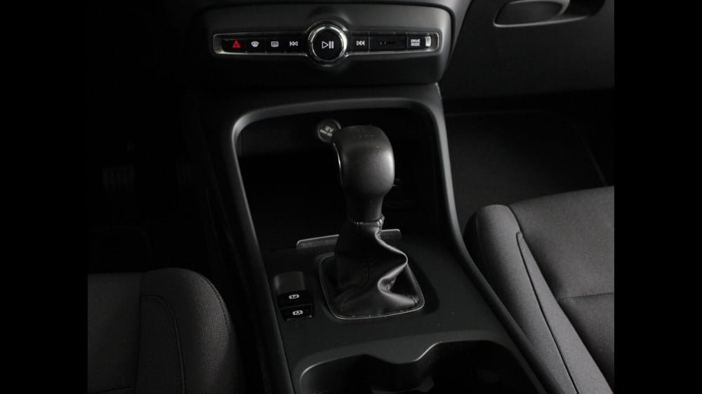 VOLVO Veicoli Commerciali XC40 usata a Palermo (17)