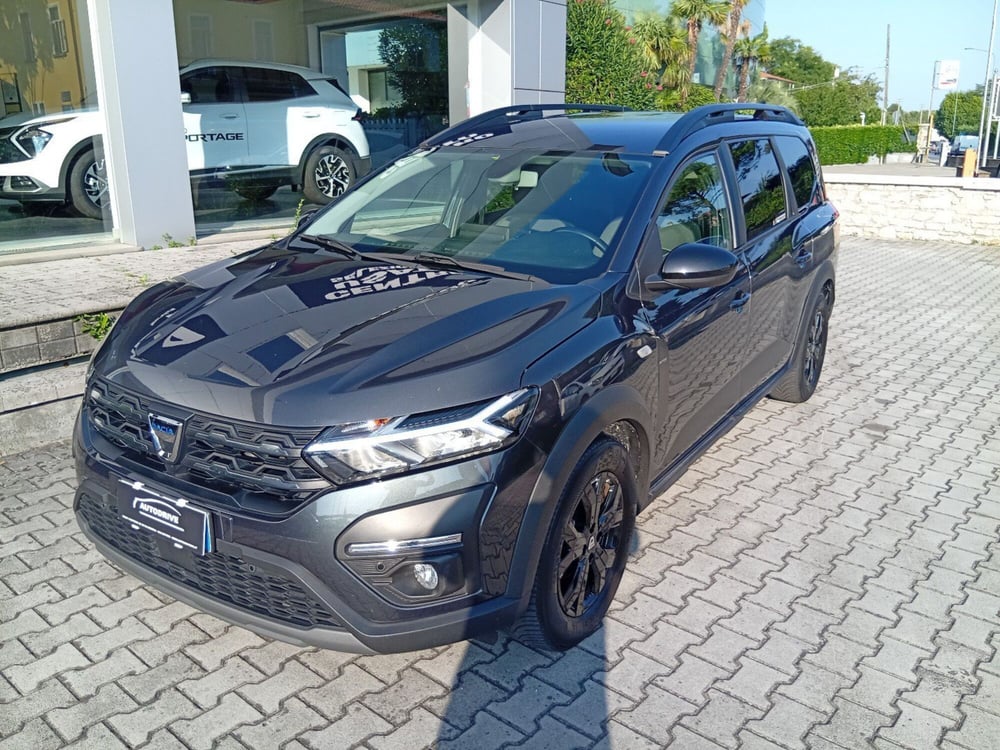 Dacia Jogger usata a Brescia (2)