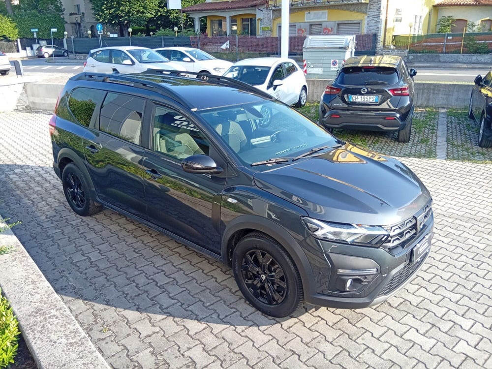 Dacia Jogger usata a Brescia (4)
