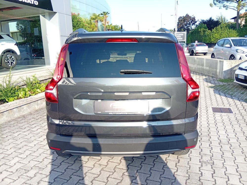 Dacia Jogger usata a Brescia (6)