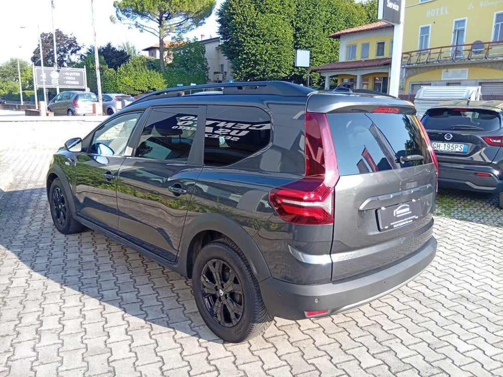Dacia Jogger usata a Brescia (7)
