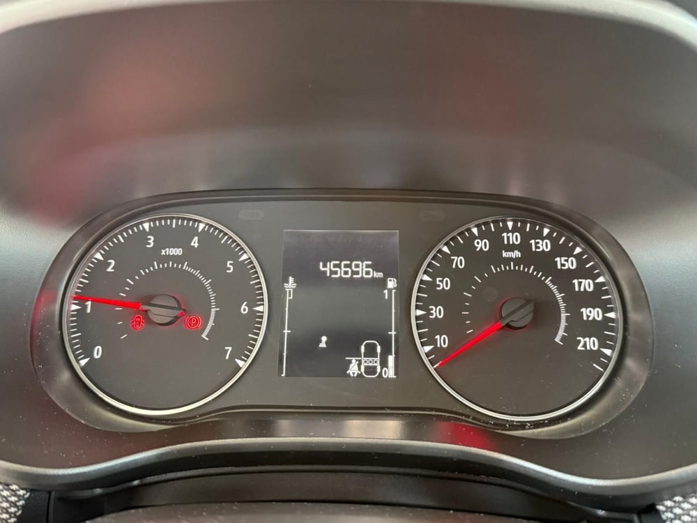 Dacia Sandero usata a Brescia (17)