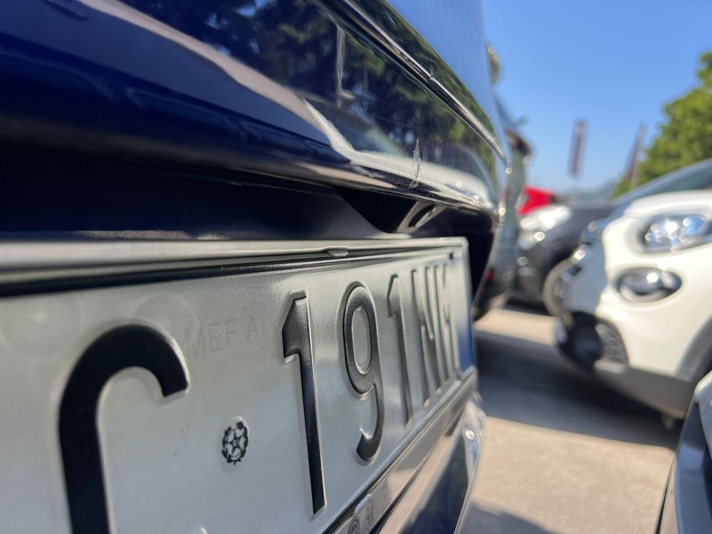 Alfa Romeo Stelvio usata a Salerno (18)