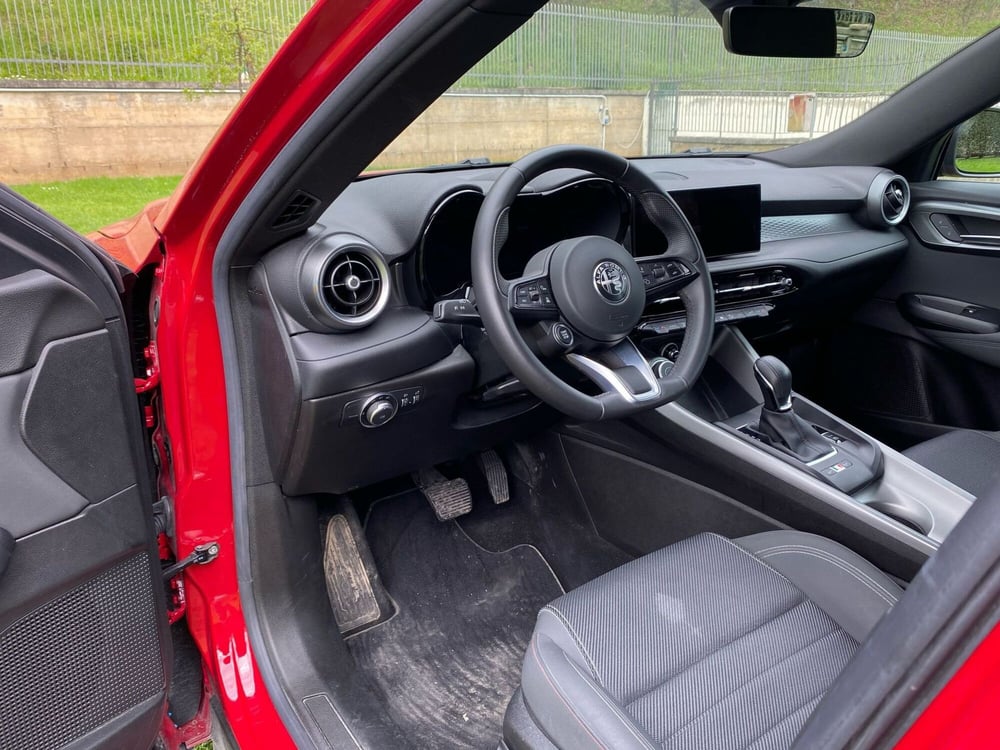 Alfa Romeo Tonale usata a Salerno (8)