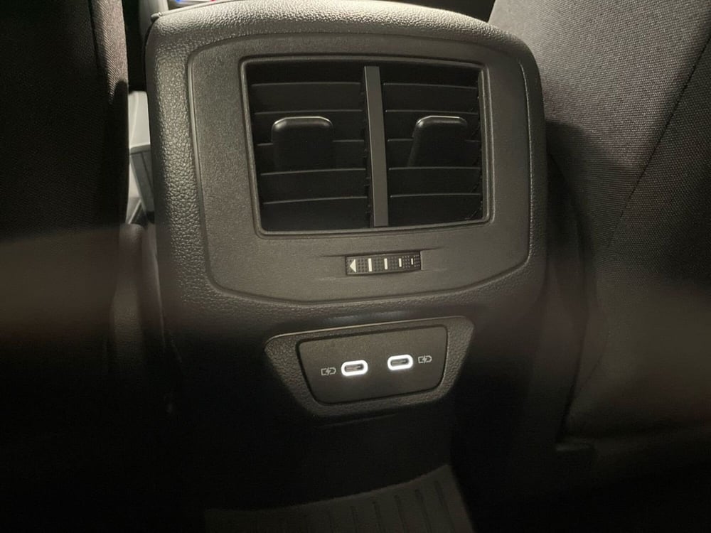 Volkswagen T-Roc usata a Prato (16)