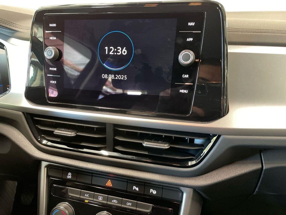 Volkswagen T-Roc usata a Prato (14)