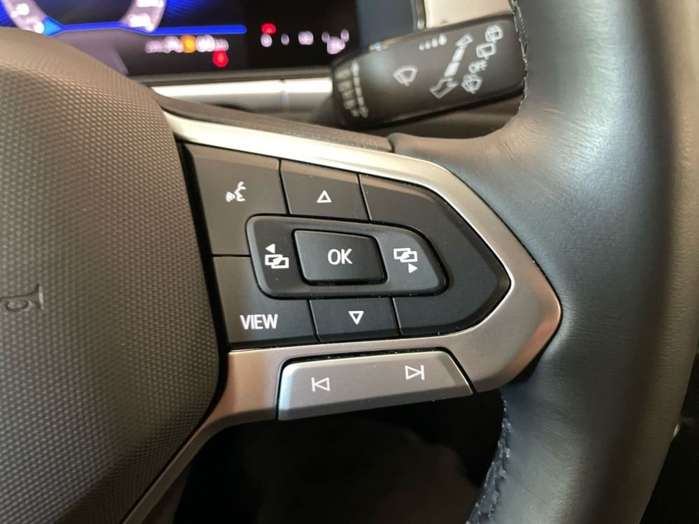 Volkswagen T-Roc usata a Prato (17)