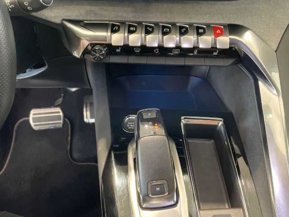 Peugeot 5008 usata a Pistoia (15)