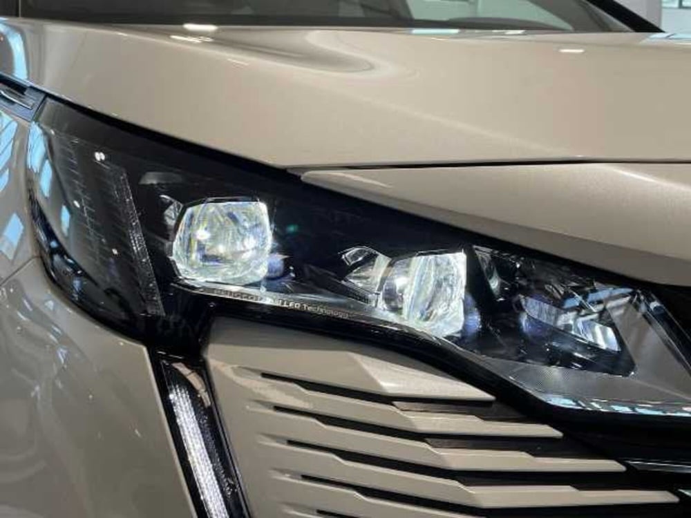 Peugeot 5008 usata a Pistoia (7)
