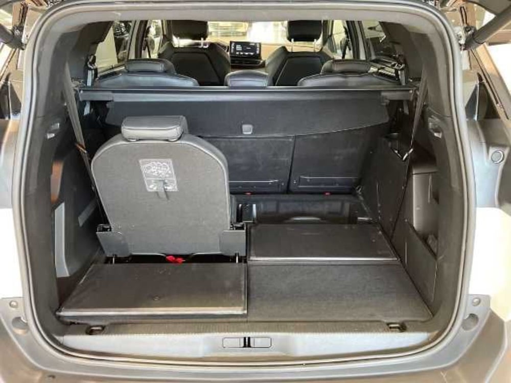 Peugeot 5008 usata a Pistoia (8)