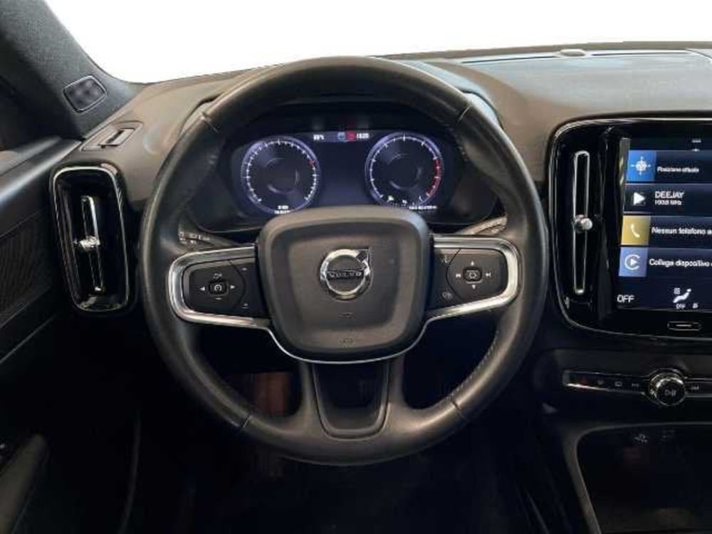 Volvo XC40 usata a Pistoia (10)