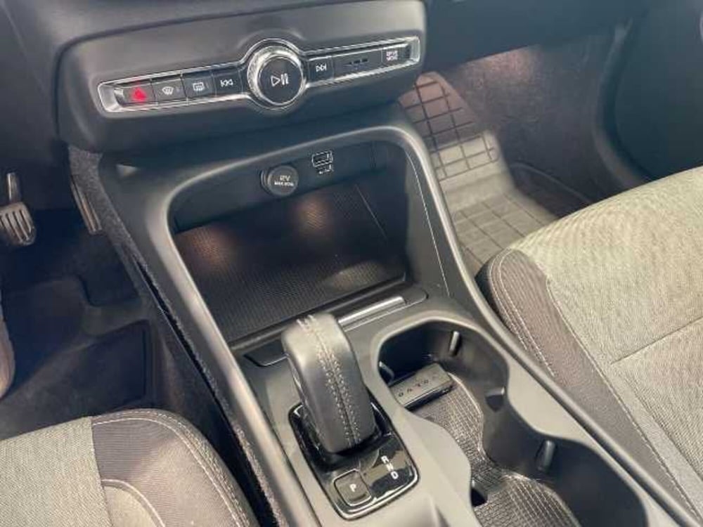 Volvo XC40 usata a Pistoia (15)