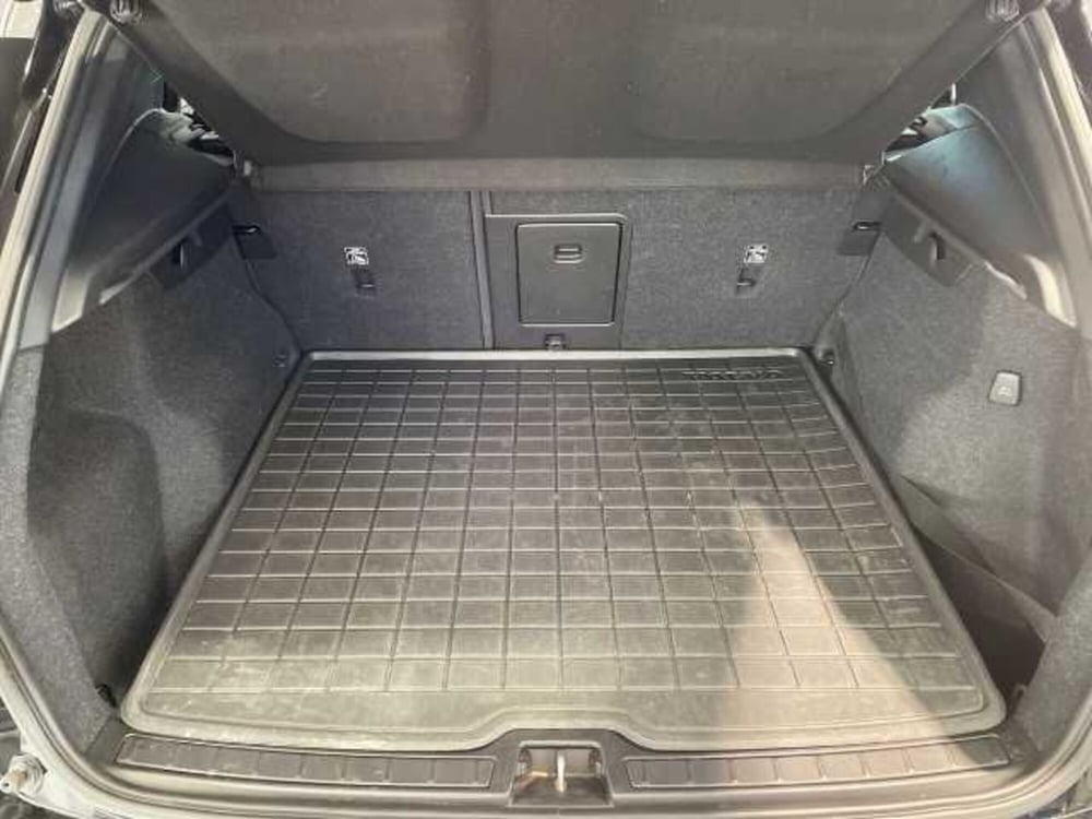 Volvo XC40 usata a Pistoia (8)