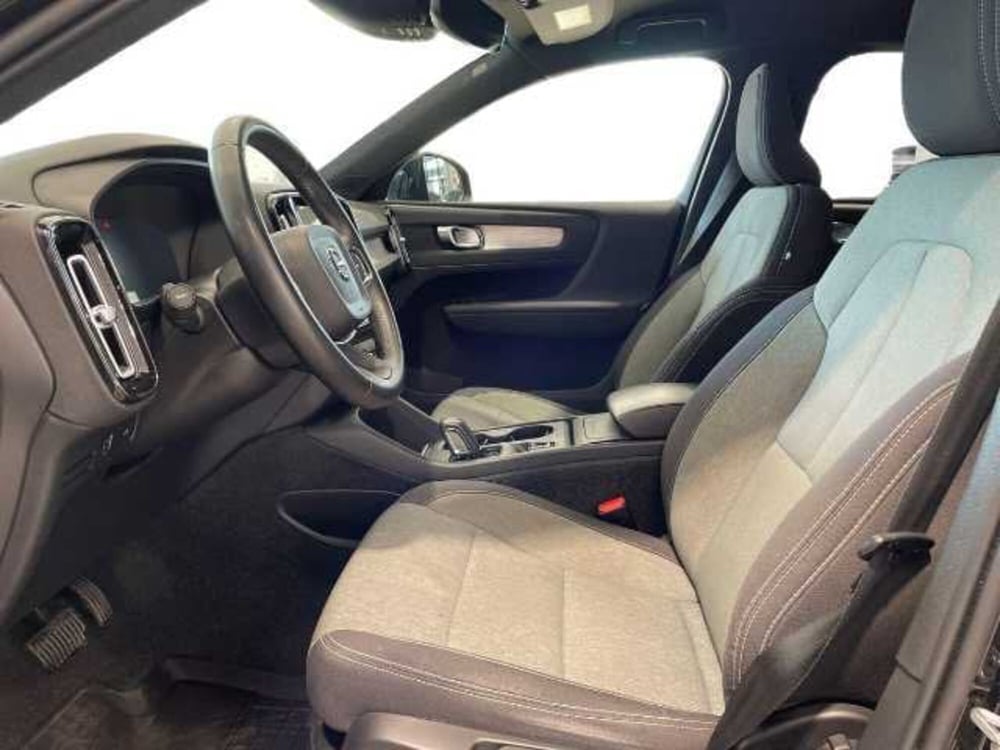 Volvo XC40 usata a Pistoia (9)