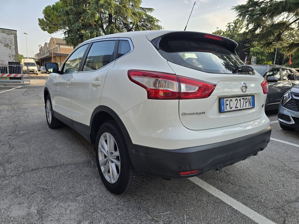Nissan Qashqai usata a Rimini (5)