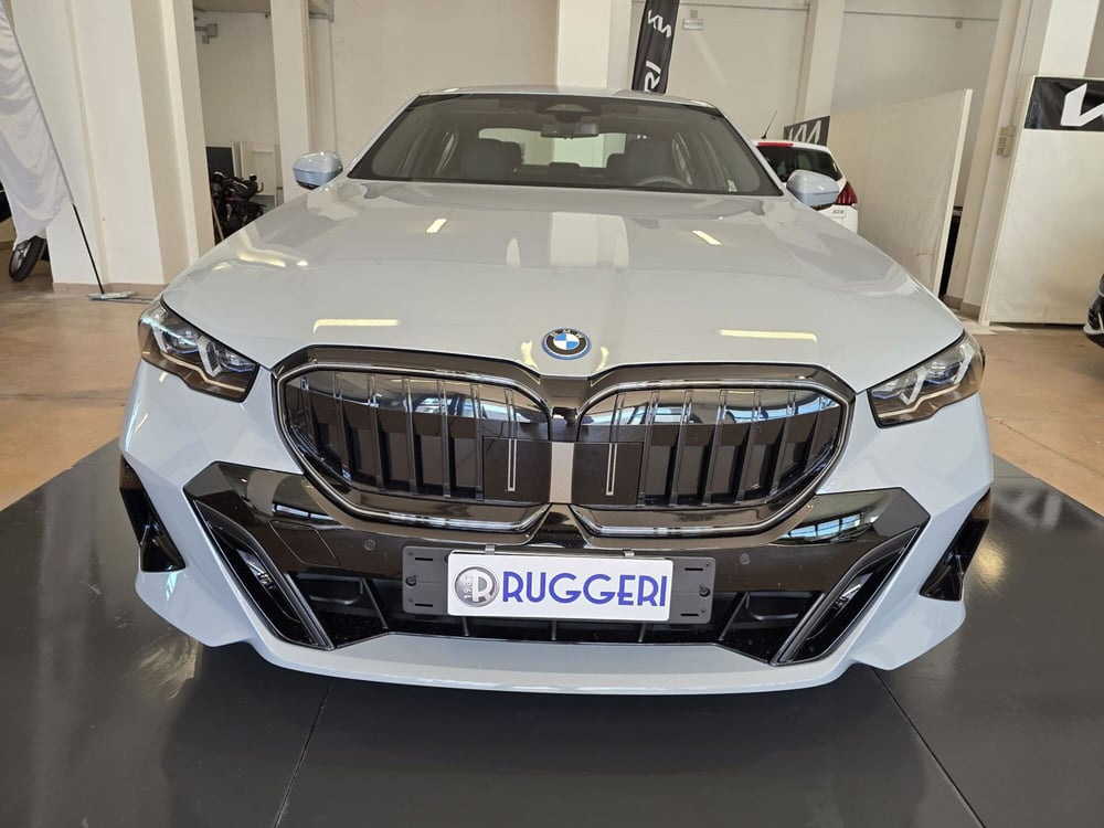 BMW Serie 5 usata a Rimini (2)