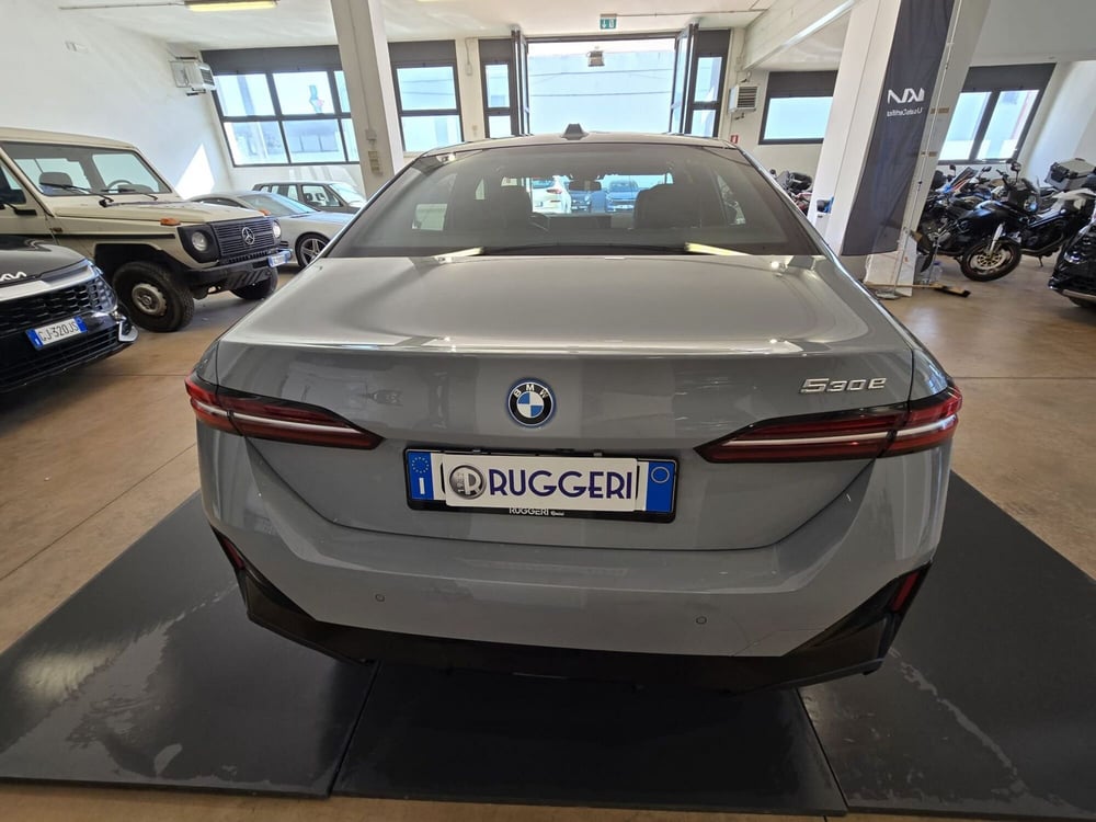 BMW Serie 5 usata a Rimini (5)