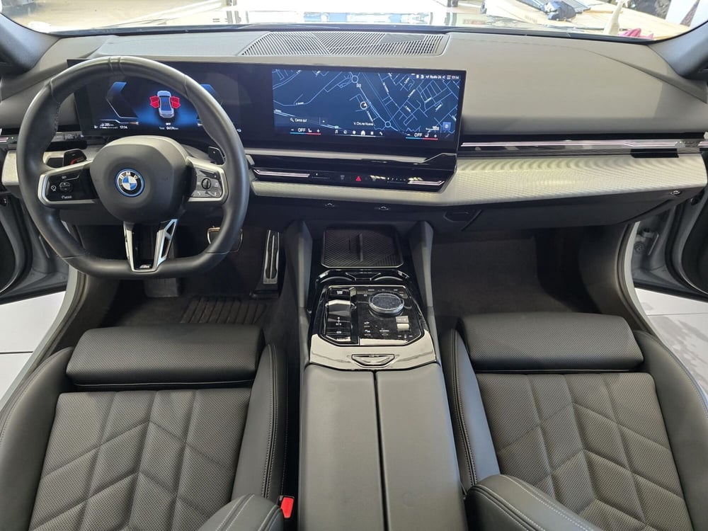 BMW Serie 5 usata a Rimini (8)