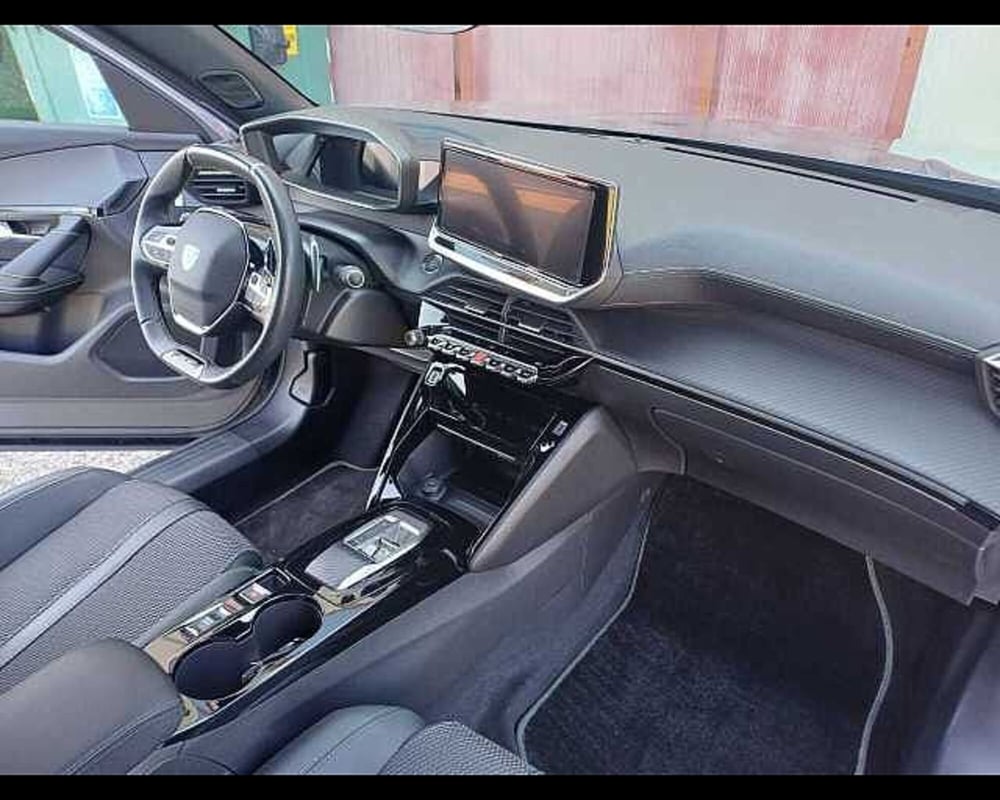 Peugeot 2008 usata a Venezia (15)