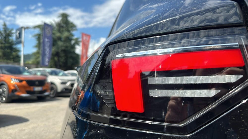 Opel Astra usata a Massa-Carrara (19)