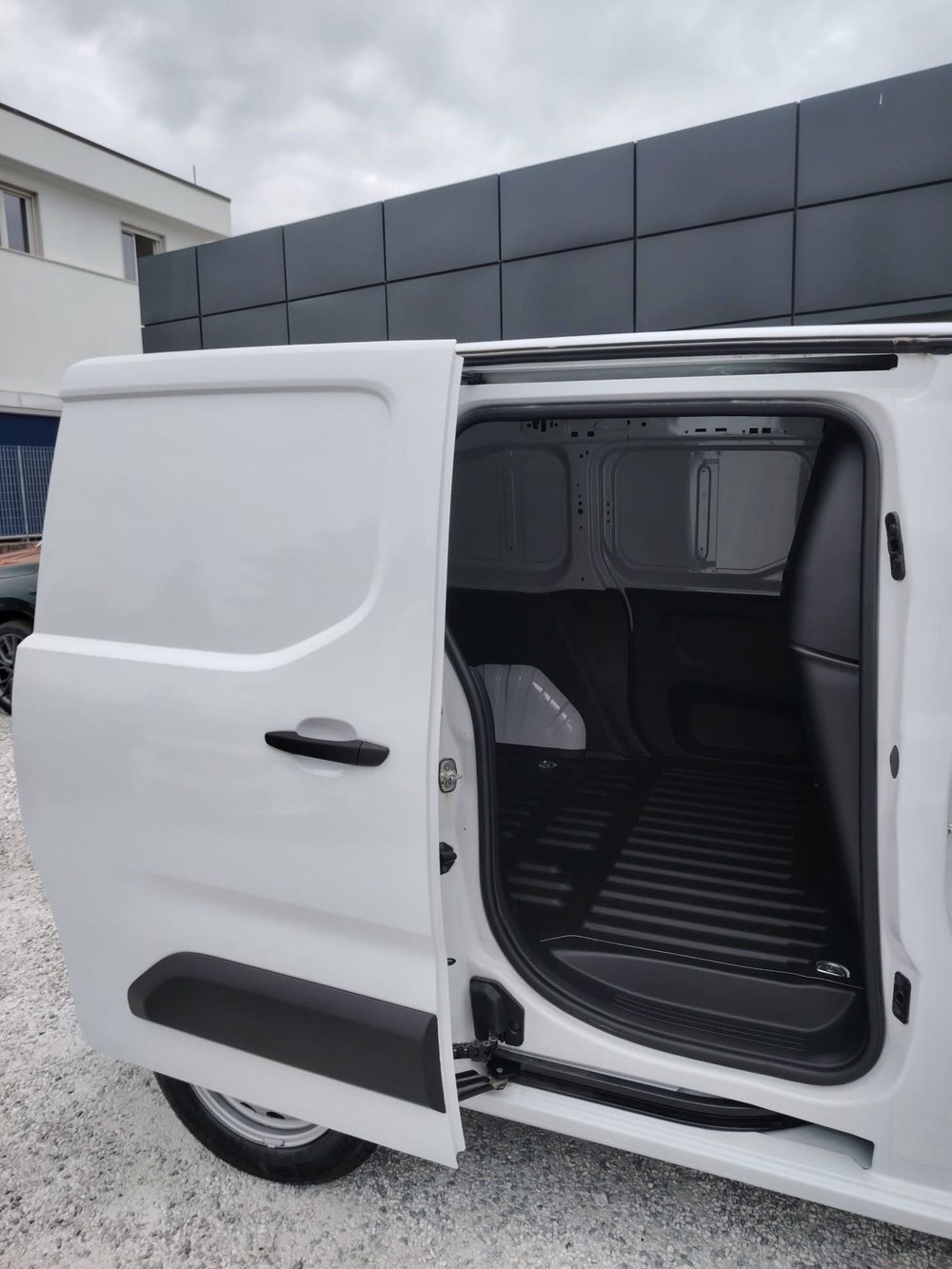 Opel Combo Furgone nuova a Massa-Carrara (12)