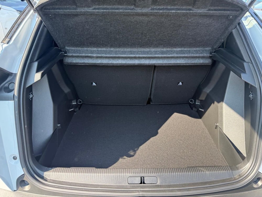 Peugeot 2008 nuova a Massa-Carrara (14)