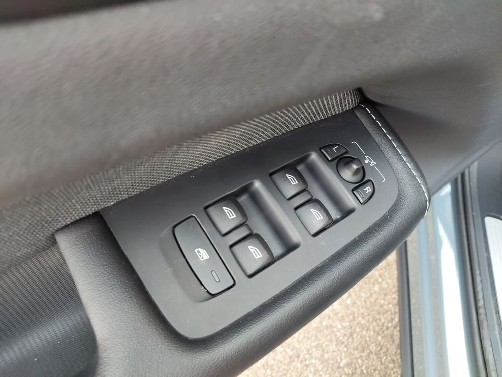 Volvo XC60 usata a Modena (15)
