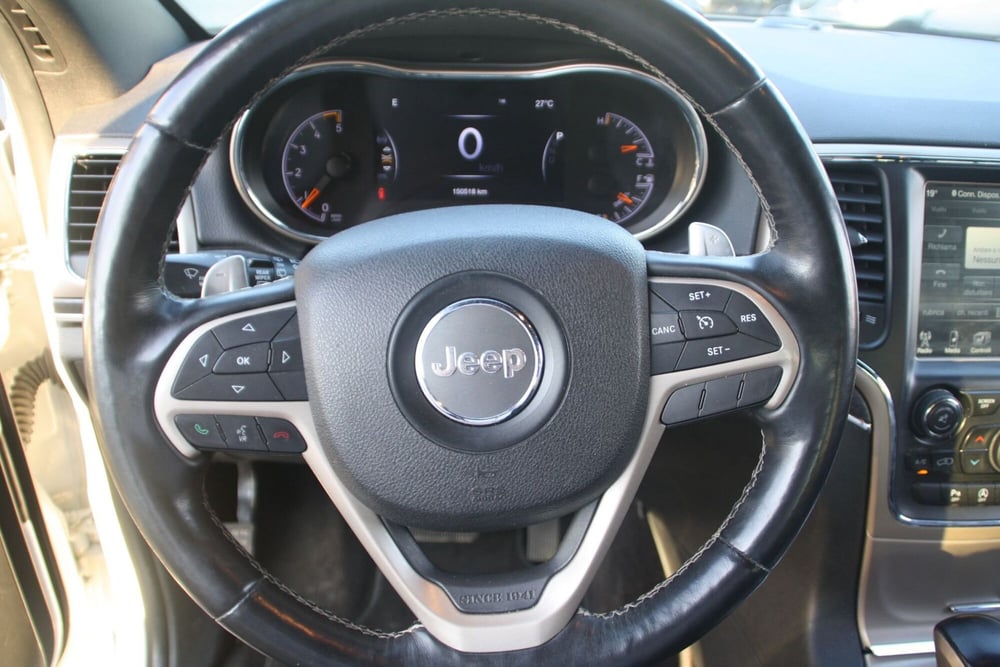 Jeep Grand Cherokee usata a Catania (12)