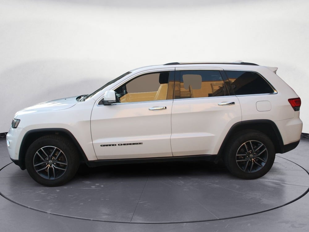 Jeep Grand Cherokee usata a Catania (8)