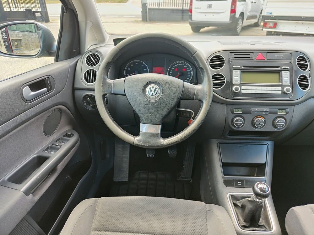 Volkswagen Golf Plus usata a Torino (18)