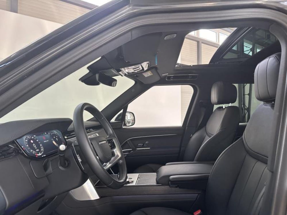 Land Rover Range Rover usata a Venezia (11)