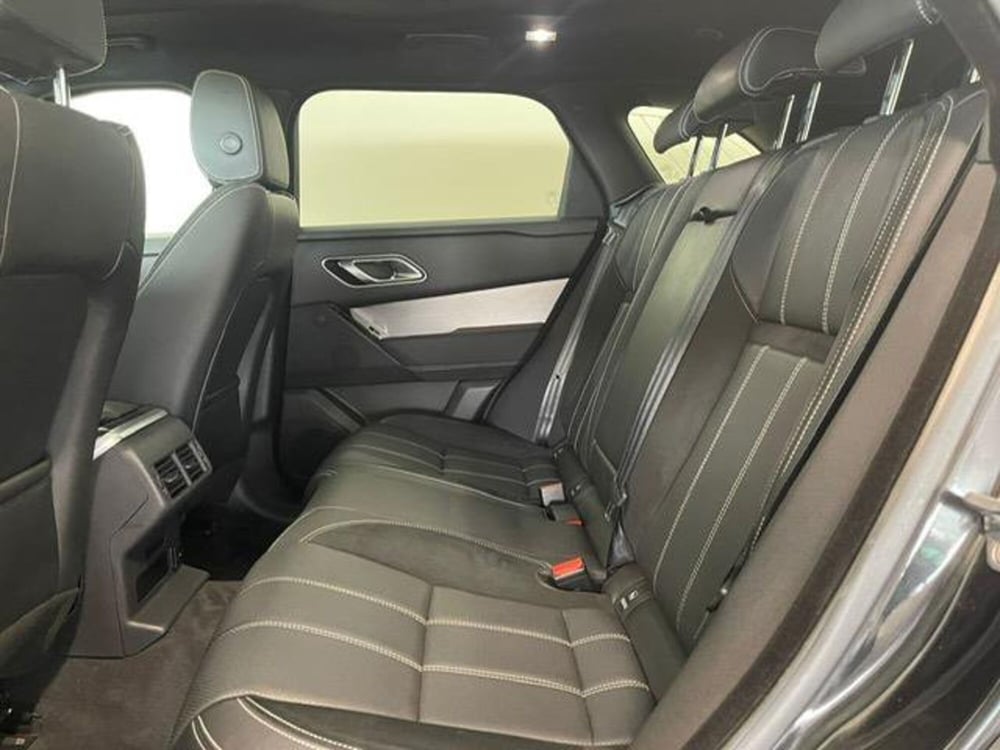 Land Rover Range Rover Velar usata a Venezia (7)