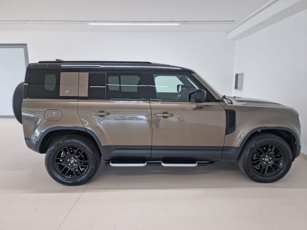 Land Rover Defender usata a Cuneo (6)