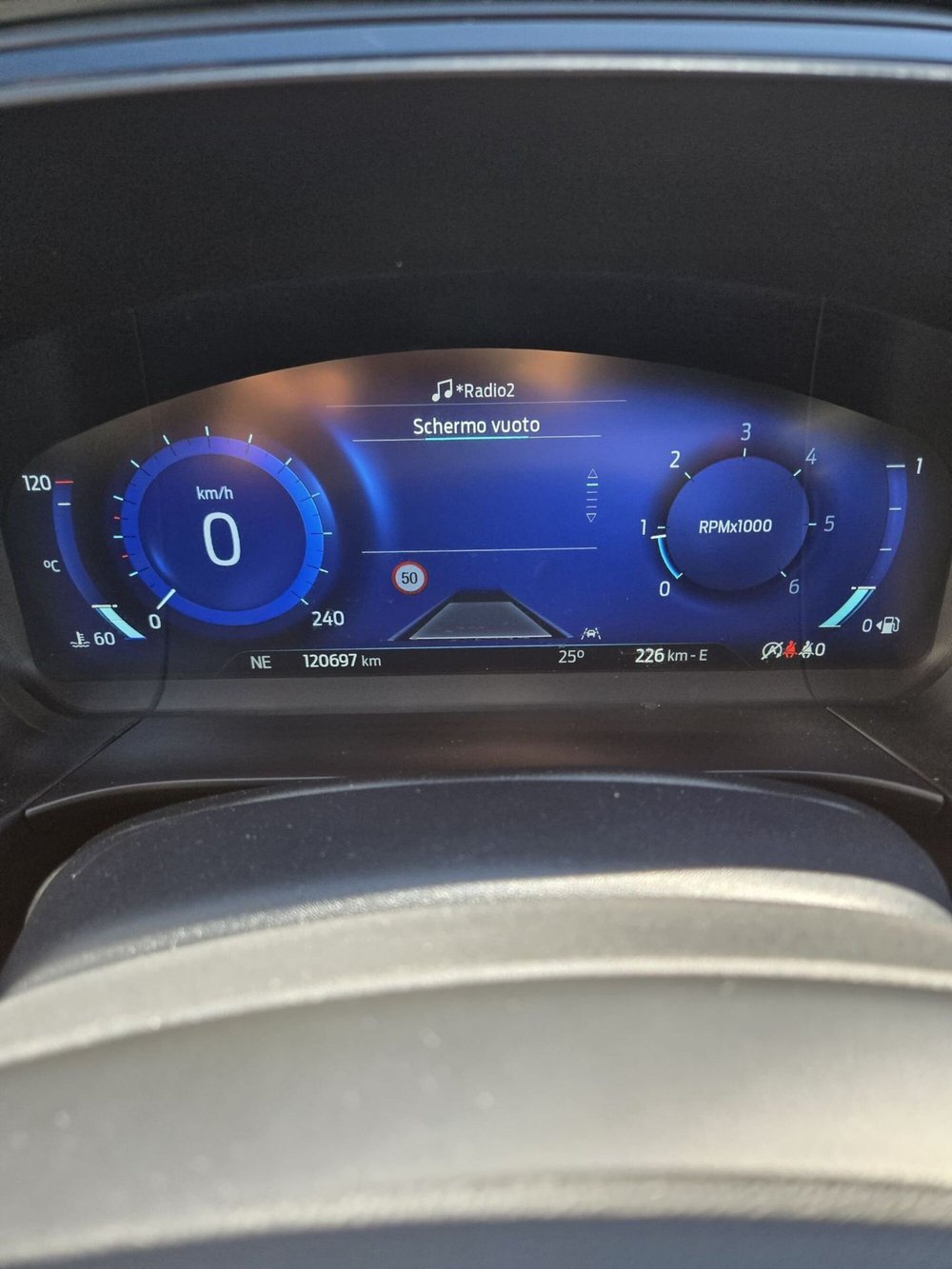 Ford Kuga usata a Macerata (12)