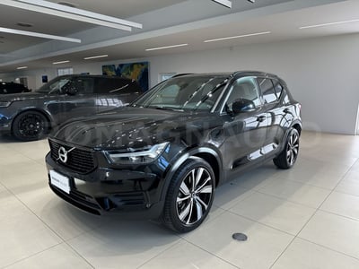 Volvo XC40 T4 Recharge Plug-in Hybrid R-design del 2021 usata a Forli&#039;