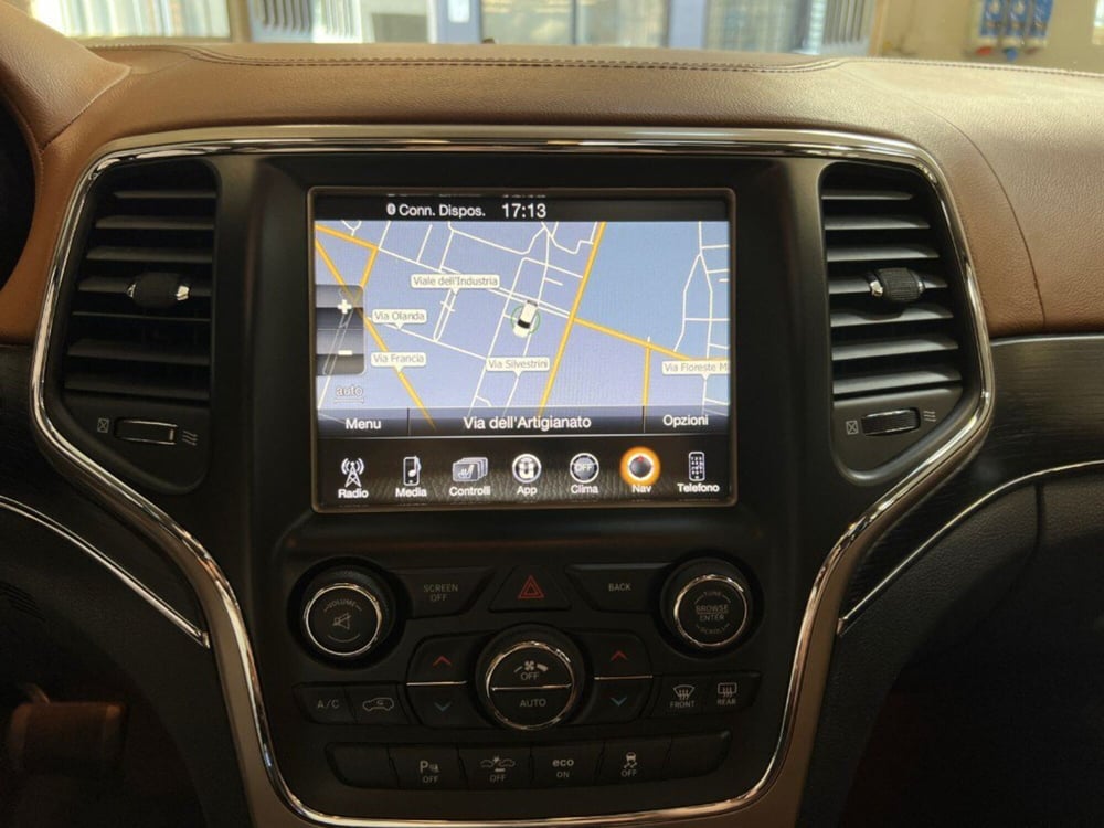 Jeep Grand Cherokee usata a Verona (14)