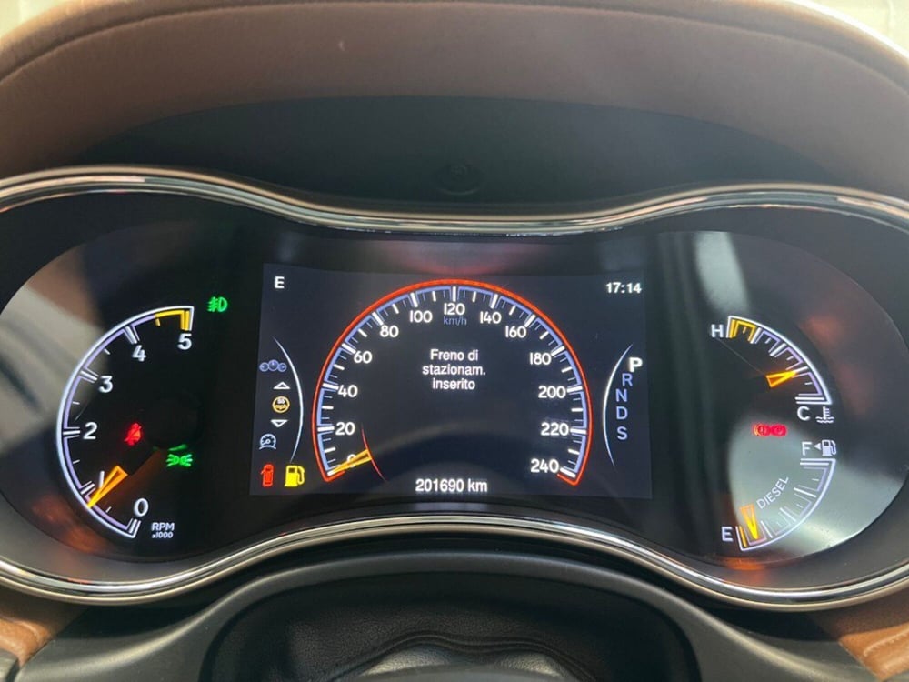 Jeep Grand Cherokee usata a Verona (16)